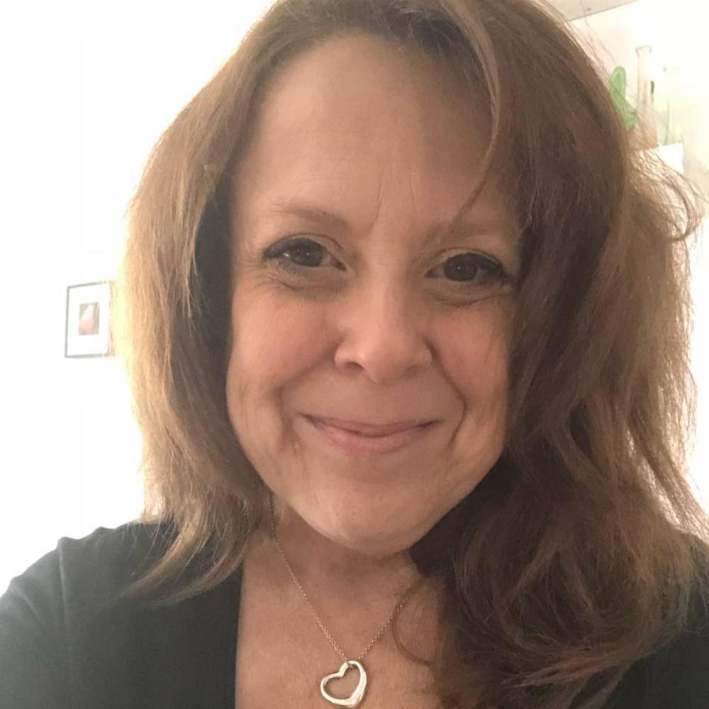 Meet your Posher, Laurie